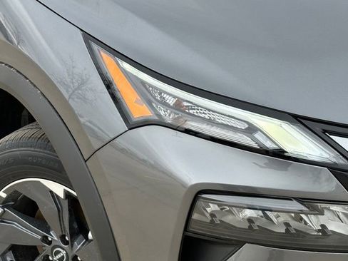 Used 2026 Nissan Rogue SV w/ SV Premium Package image 3