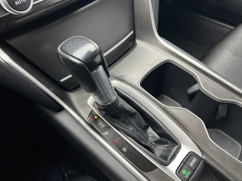 Used 2018 Honda Accord Sport image 20