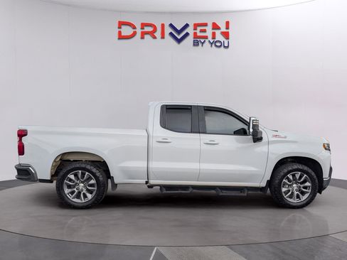 Used 2020 Chevrolet Silverado 1500 LT w/ All-Star Edition image 6
