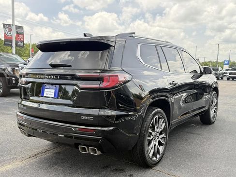 Used 2026 GMC Acadia Denali Ultimate FWD image 7