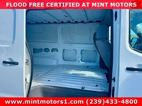 Used 2021 Nissan NV 1500 S image 17