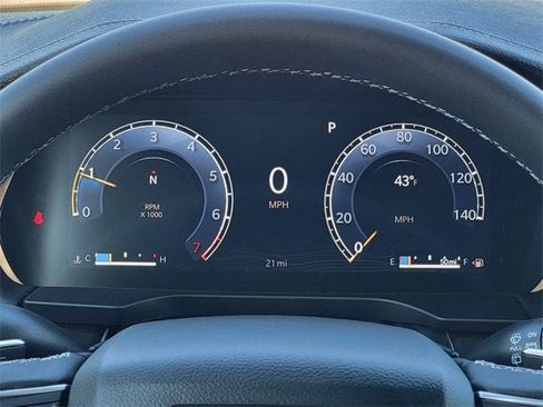 New 2025 Jeep Grand Cherokee Limited image 34