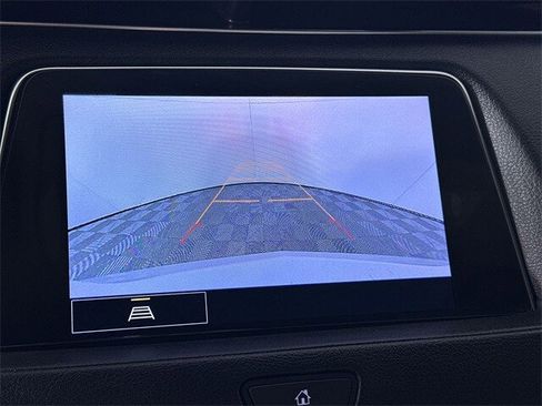 Used 2022 Cadillac XT4 Luxury w/ LPO, ONYX Package image 15