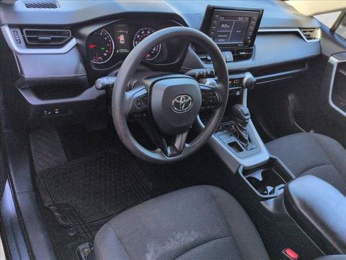 Used 2021 Toyota RAV4 LE AWD/4WD image 13