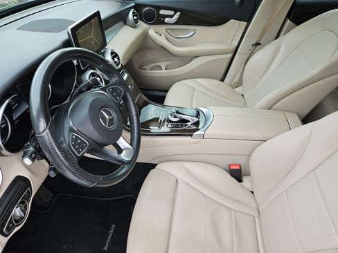 Used 2016 Mercedes-Benz GLC 300 image 13