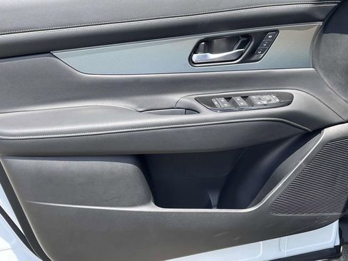 New 2025 Nissan Murano SL w/ Cargo Package image 16