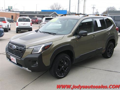 Used 2024 Subaru Forester Wilderness AWD/4WD image 38