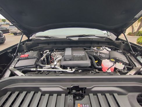 New 2025 GMC Sierra 1500 AT4 w/ Technology Package image 32