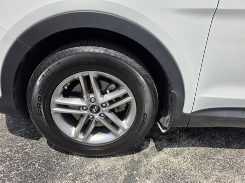 Used 2018 Hyundai Santa Fe Sport w/ 2.4L Value Package 02 FWD image 11