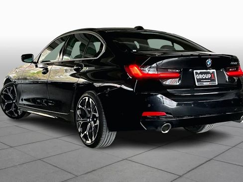 Certified 2025 BMW 330i Sedan image 11