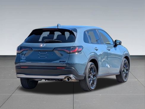Certified 2025 Honda HR-V Sport image 5