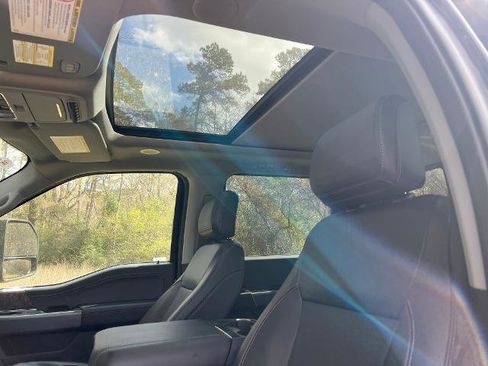 Used 2023 Ford F250 Lariat w/ Lariat Ultimate Package image 27