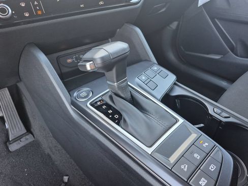 New 2026 Kia Sportage LX AWD/4WD image 11