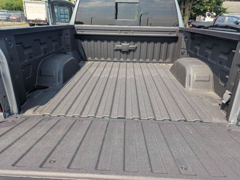 Used 2025 Chevrolet Silverado 1500 RST AWD/4WD image 34