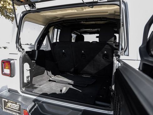 Used 2020 Jeep Wrangler Unlimited Rubicon image 54