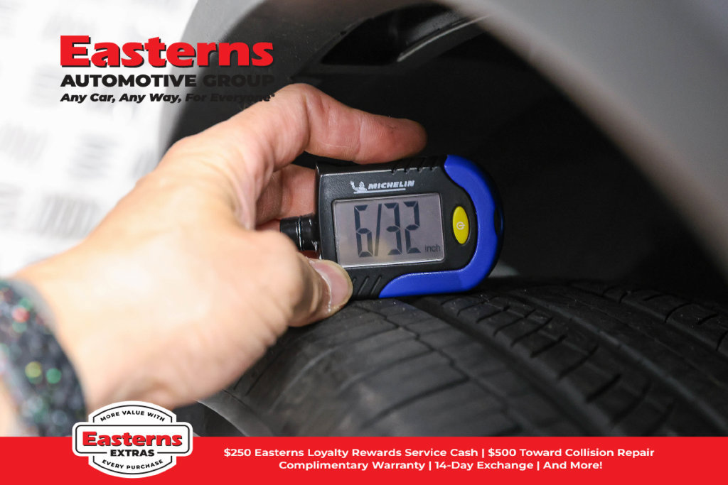 Used 2023 Nissan Rogue SV AWD/4WD image 29
