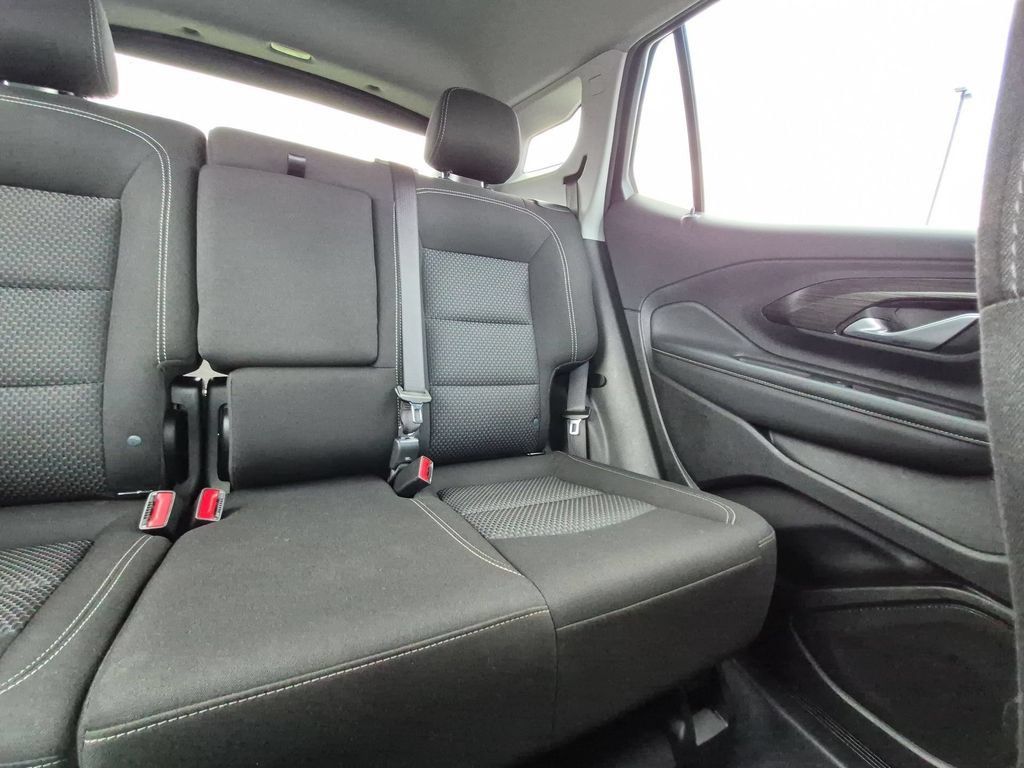 Certified 2024 GMC Terrain SLE AWD/4WD image 7