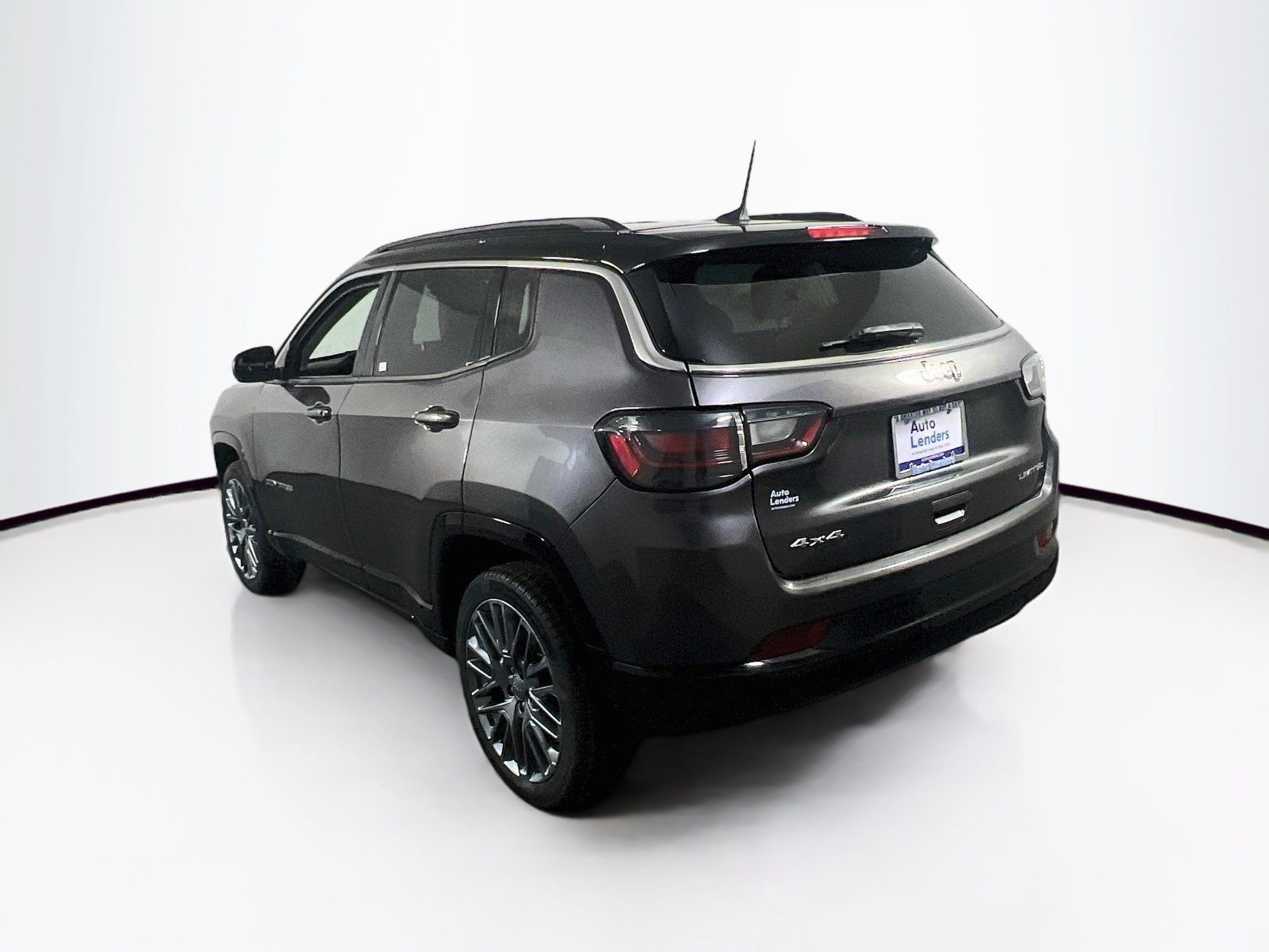 Used 2022 Jeep Compass Limited w/ Elite Group AWD/4WD image 7