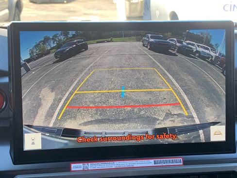 New 2025 Toyota Tacoma TRD Off-Road image 21