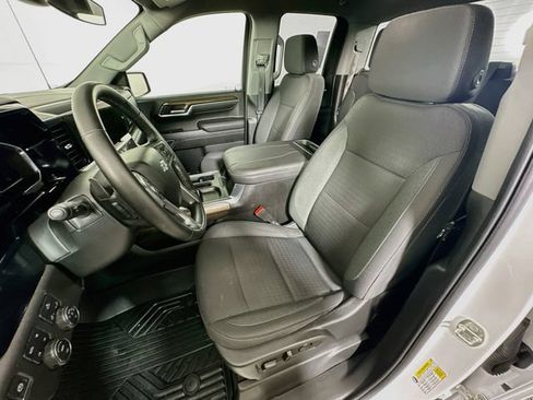 Used 2023 Chevrolet Silverado 1500 RST AWD/4WD image 27