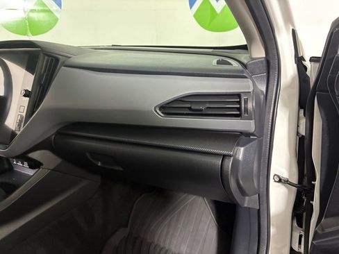 Certified 2025 Subaru Crosstrek 2.5i Limited w/ Crosstrek Mirror Package image 28