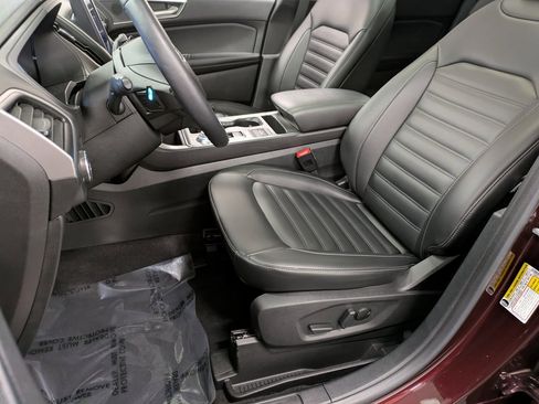 Used 2022 Ford Edge SEL w/ Convenience Package image 10