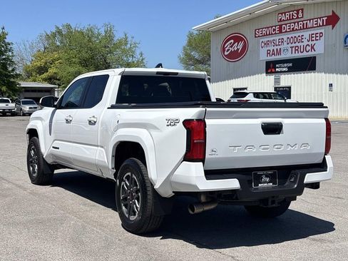 Used 2024 Toyota Tacoma TRD Sport RWD image 3