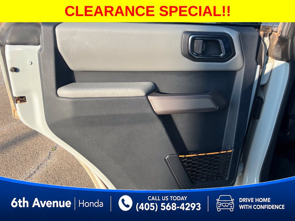 Used 2023 Ford Bronco Badlands w/ Sasquatch Package AWD/4WD image 17