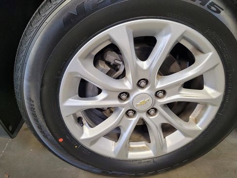 Used 2019 Chevrolet Equinox LT FWD image 31