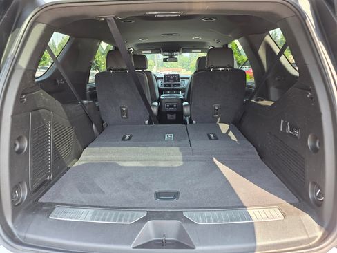 Used 2021 Chevrolet Tahoe Premier AWD/4WD image 33