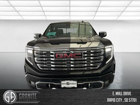 Used 2024 GMC Sierra 1500 Denali w/ Denali Reserve Package AWD/4WD image 2