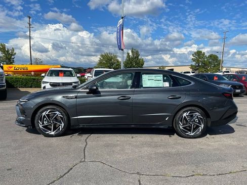 New 2026 Hyundai Sonata SEL image 4