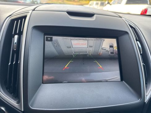 Used 2016 Ford Edge SEL w/ Equipment Group 201A image 28