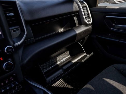 Used 2023 RAM 1500 Big Horn AWD/4WD image 19