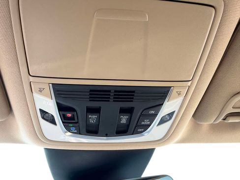 Used 2024 Acura MDX SH-AWD image 33