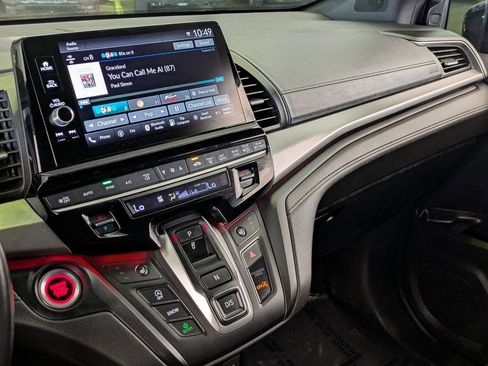Used 2025 Honda Odyssey Sport-L image 15