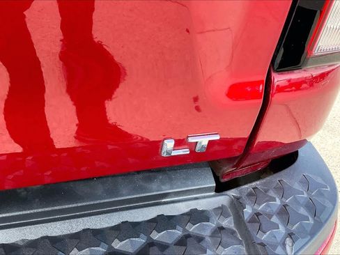 Used 2023 Chevrolet Colorado LT RWD image 26