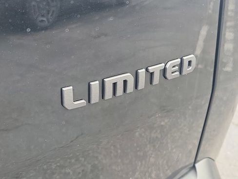 New 2026 Jeep Cherokee Limited image 7