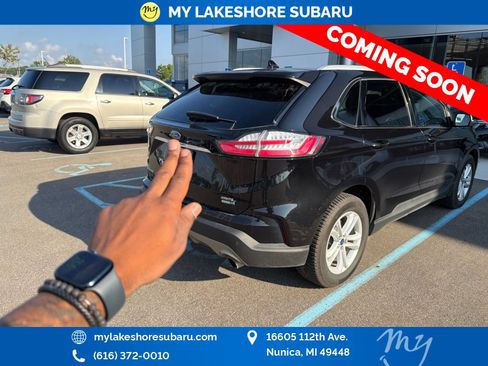 Used 2020 Ford Edge SEL w/ Cold Weather Package AWD/4WD image 9
