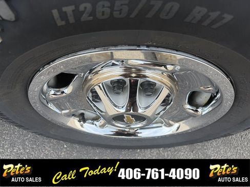 Used 2024 Chevrolet Silverado 2500 W/T w/ WT Convenience Package AWD/4WD image 12