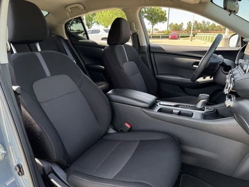 Used 2025 Nissan Sentra SV w/ All-Weather Package FWD image 32