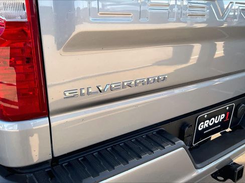 Certified 2026 Chevrolet Silverado 1500 Custom image 30