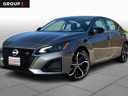 New 2025 Nissan Altima 2.5 SR