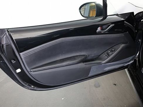 New 2025 MAZDA MX-5 Miata Grand Touring w/ Weather Package image 17