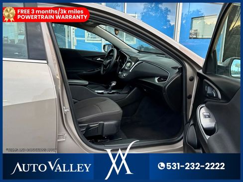 Used 2023 Chevrolet Malibu LT w/ Driver Confidence Package image 17