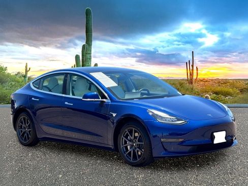 Used 2019 Tesla Model 3 Long Range AWD/4WD image 7