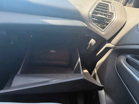 Used 2017 Ford Escape SE FWD image 30