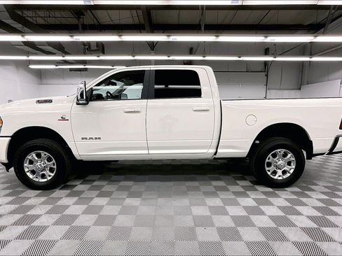 Used 2024 RAM 3500 Laramie AWD/4WD image 14