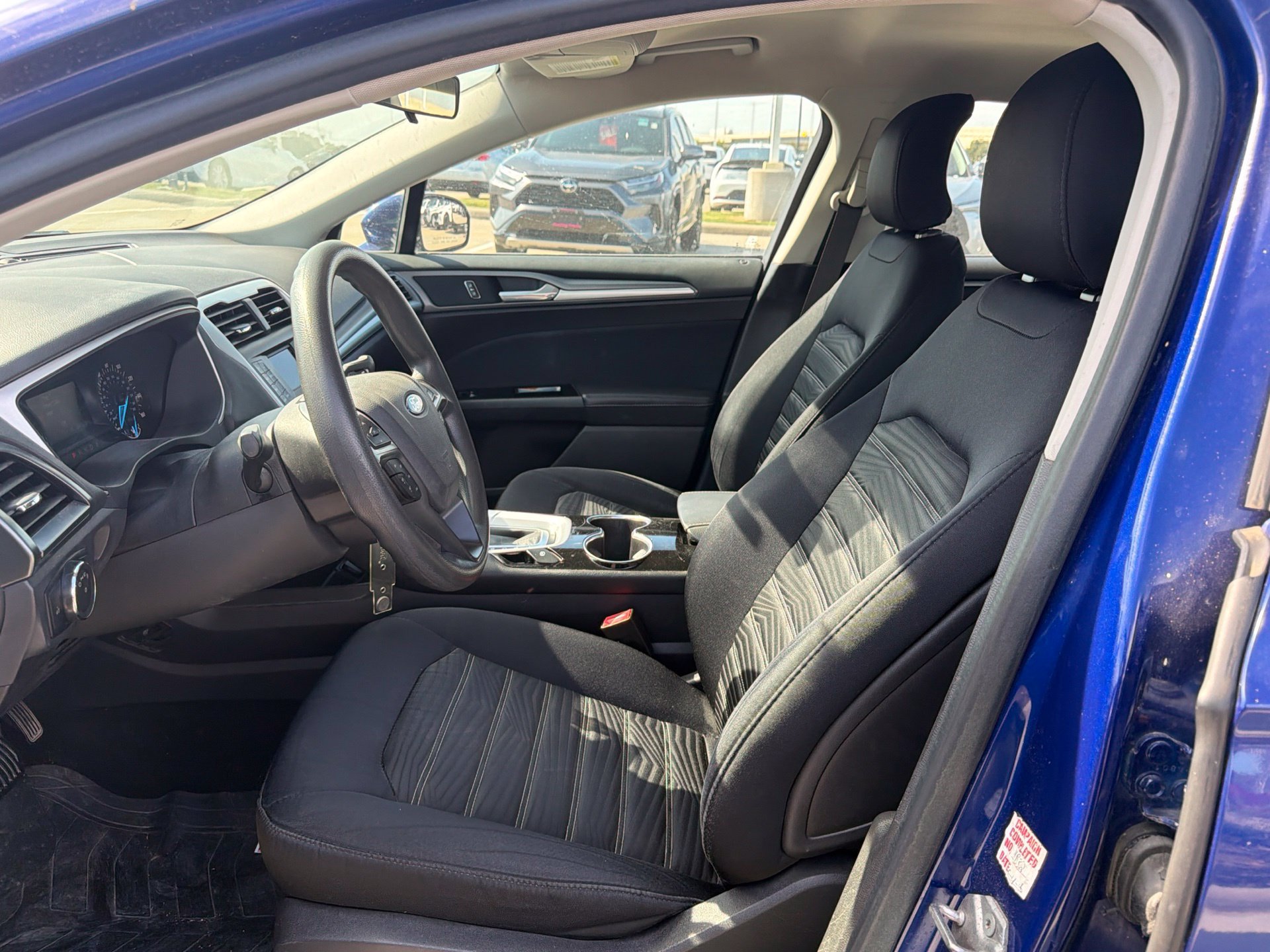 Used 2016 Ford Fusion SE FWD image 10