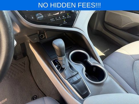 Used 2024 Toyota Camry LE FWD image 20